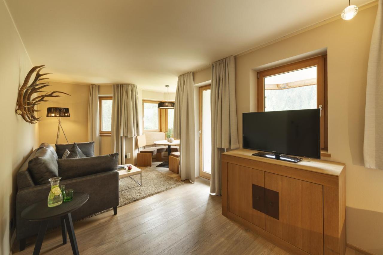 Almhof Family Und Wellness Resort Gerlos Eksteriør bilde